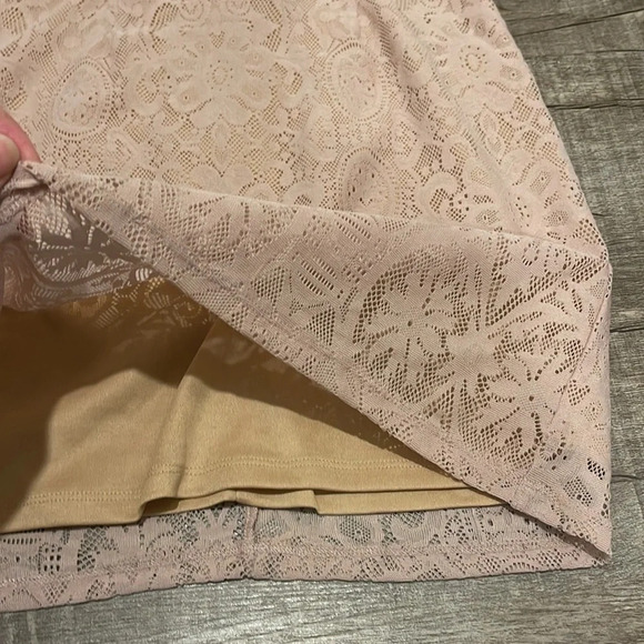 NWT!! Dress The Population - Leanne Lace Cocktail Dress - Size Small - Picture 7 of 10